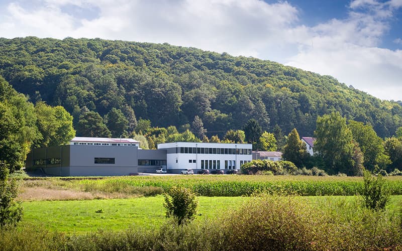 das Produktionsgebäude von Meuser Optik um fasst ca 3600 m²