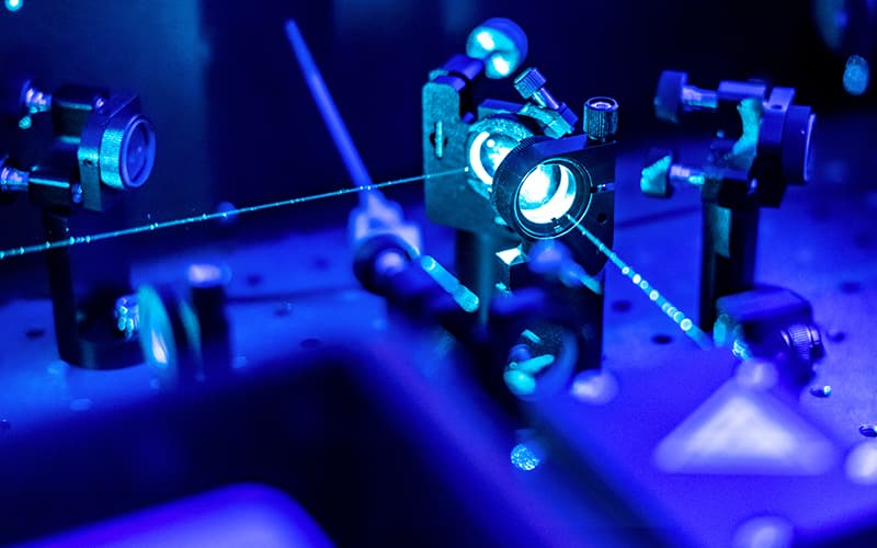 sphaere_Content_Image_800x500_sq Sphärische Optiken werden in vielen verschiedenen Bereichen der Optik und der Elektronik eingesetzt